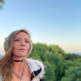 Session Singer, Vocalist, Songwriter - ezentrik