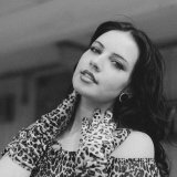 Session Singer, Vocalist, Songwriter - anniekemble
