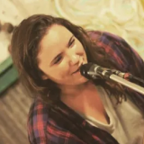 Session Singer, Vocalist, Songwriter - craftups